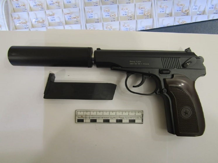 Обвиняемые в ограблении три дня «пасли» ювелирный магазин в Ревде