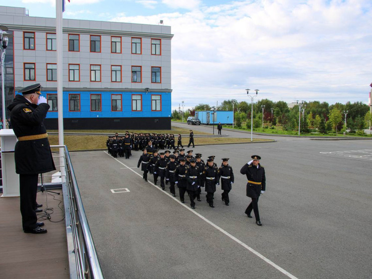 Мурманская Нахимовка приняла 101 курсанта в этом году