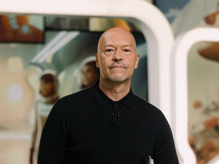 Fyodor Bondarchuk on set