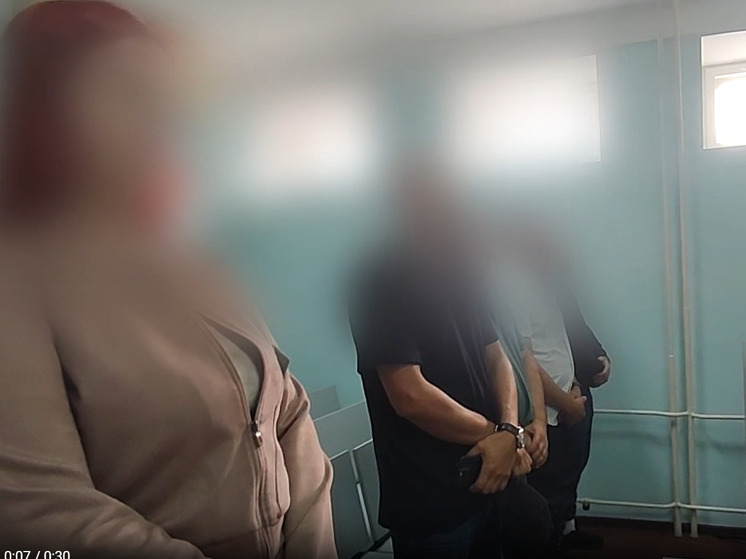 В Ярославле осудили азербайджанцев, которые организовали «брачную контору» для незаконных мигрантов