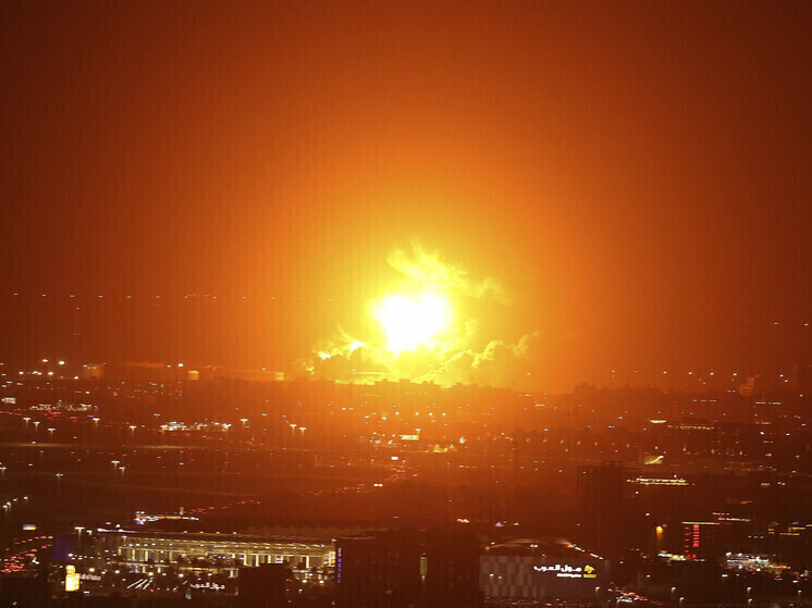 RV: фиксируются мощные взрывы на территории Ровно и Киева