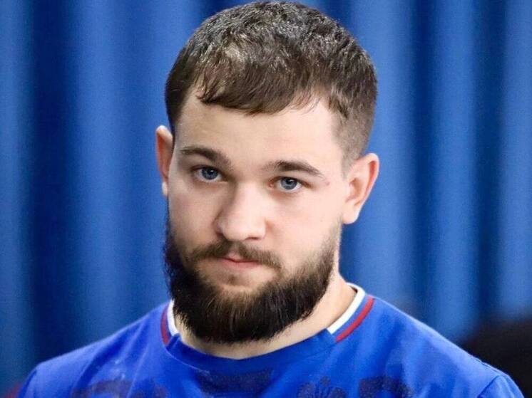 O levantador de peso e o arqueiro do Distrito Autônomo de Yamal-Nenets se tornaram Mestres de Esportes da Rússia de Classe Internacional