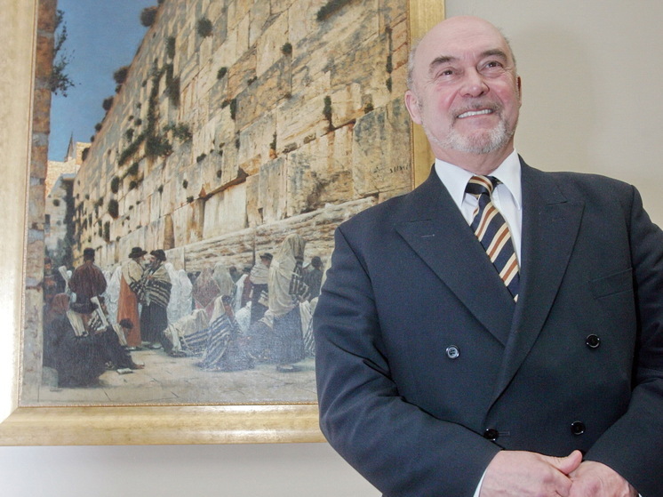 Умер бывший генеральный директор Третьяковской галереи Валентин Родионов