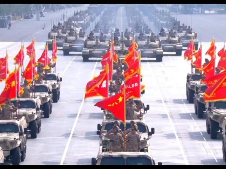 Главы России, Китая и КНДР возглавили группу мировых лидеров на параде победы