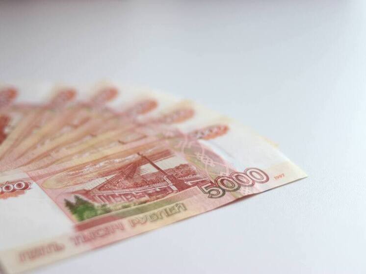 Сбитый внедорожником юный петербуржец получил 100 тысяч рублей