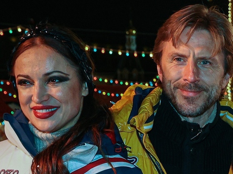 Фигуристка Дробязко поделилась, что ее 9-месячная дочь Николина сказала «мама»