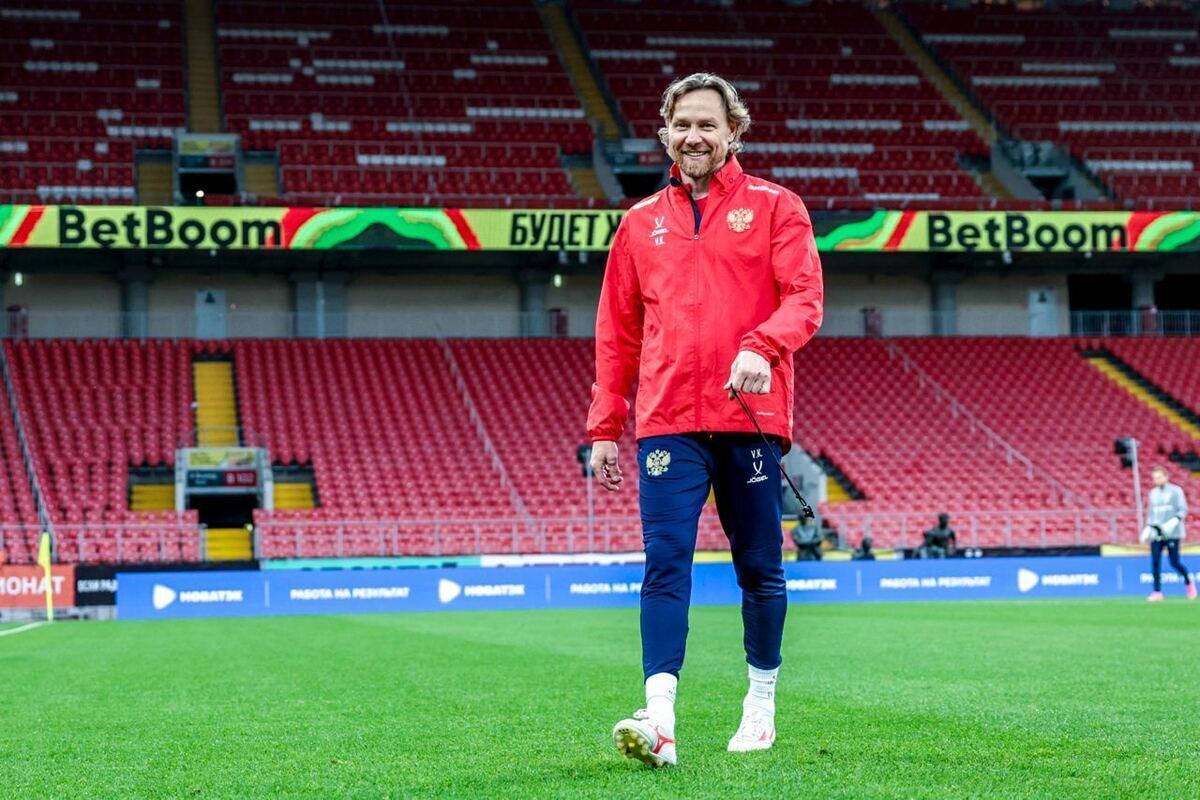 И посоветовал футболистам читать книги