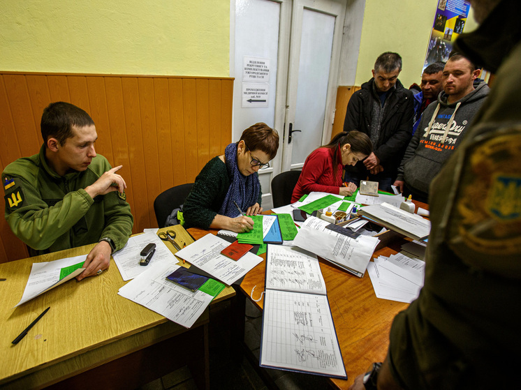 На Украине военкомы мобилизовали умственно отсталого мужчину