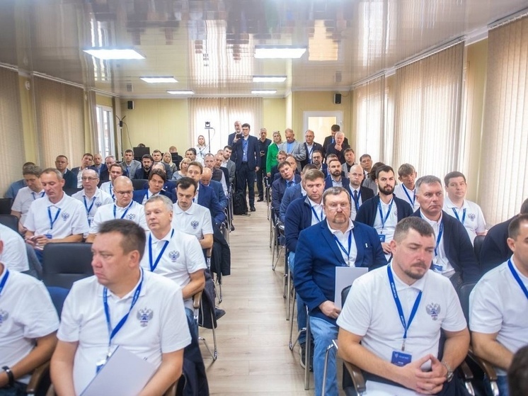 Смоленские дорожники изучают передовые технологии вместе с федеральными экспертами