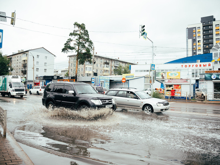 Из космоса за лужами:в Улан-Удэ борются с последствиями дождя с помощью спутникового мониторинга