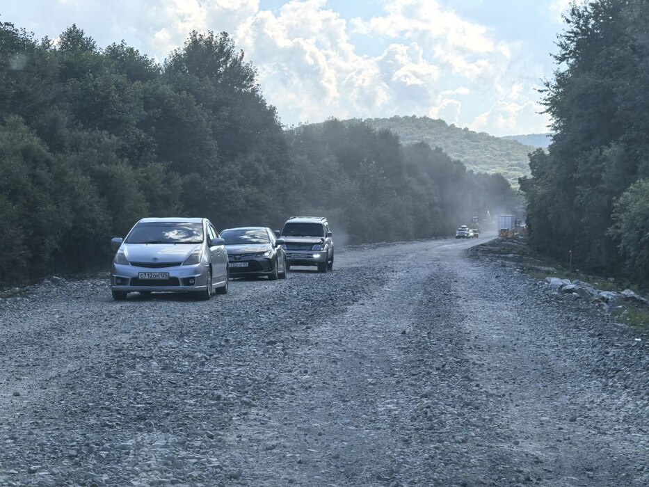 Панорамный вид на береговую линию