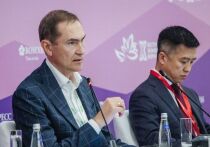 На полях Х Восточного экономического форума, проходившего на острове Русский во Владивостоке, состоялась сессия «Цифровой шелковый путь: Россия и Китай в сфере цифровых технологий и AI»