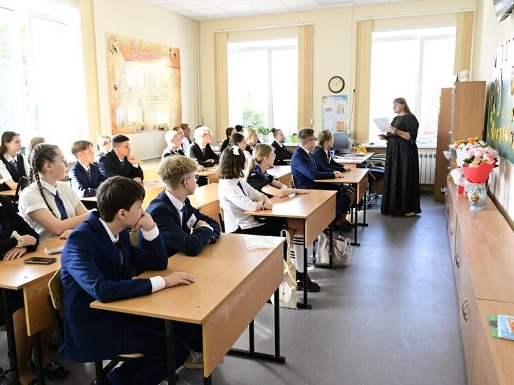 Педагогический кадровый голод в Брянске: молодые приходят, но не задерживаются