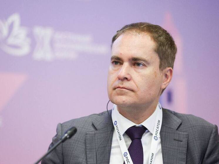 Росатом показал новое судно для северного завоза