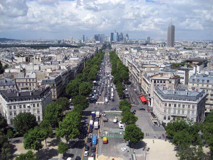 Санчес не полетел на встречу "коалиции желающих" в Париж из-за неисправности самолета