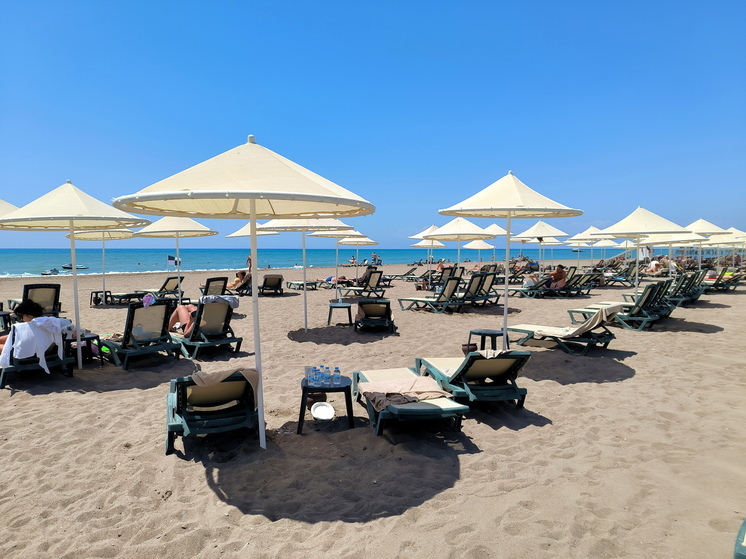 РСТ: массовых жалоб от туристов в Турции на отравления от россиян не поступало