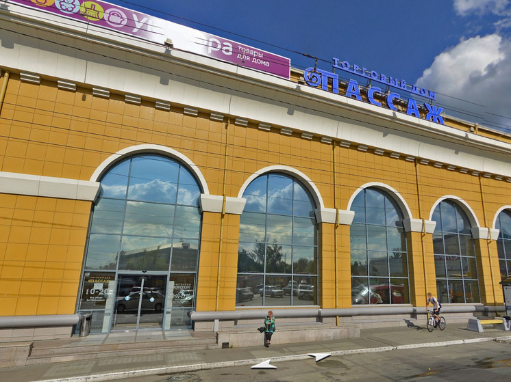  В Барнауле торговый центр «Пассаж» выставили на продажу