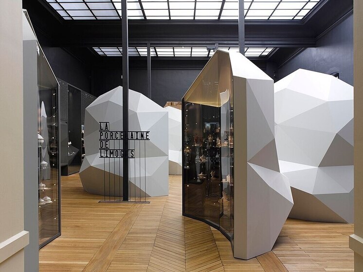 Национальный музей фарфора во Франции ограбили на 9,5 миллиона евро