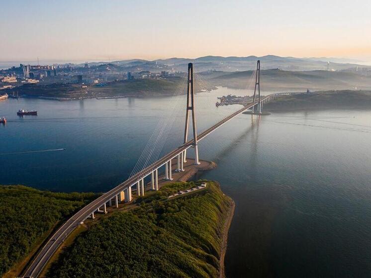 Более 60 тысяч тонн битума в год: как в ДФО укрепляют дорожную сеть