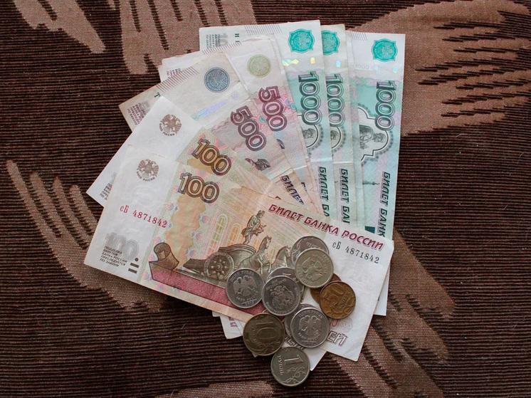 Почти 1000 липецких семей инвестируют в образование детей с помощью маткапитала