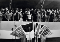 Год 1945-й — победный и «парадный»
