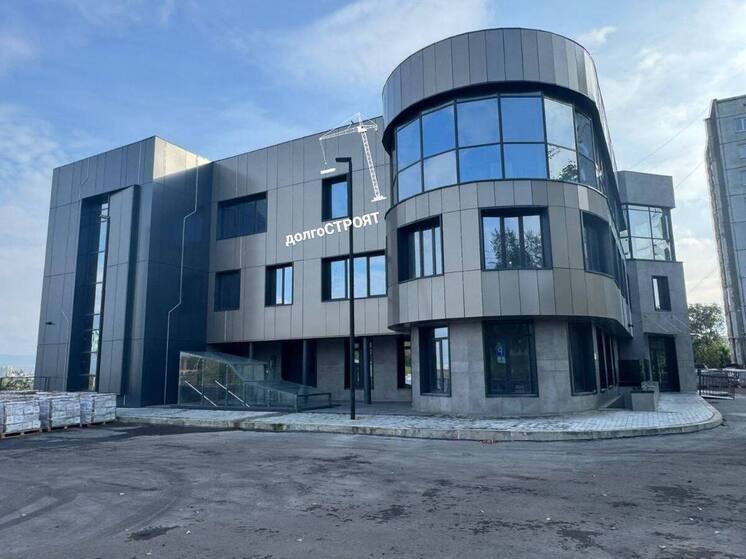 В Красноярске после 18 лет ожидания сдали долгострой на улице Белинского