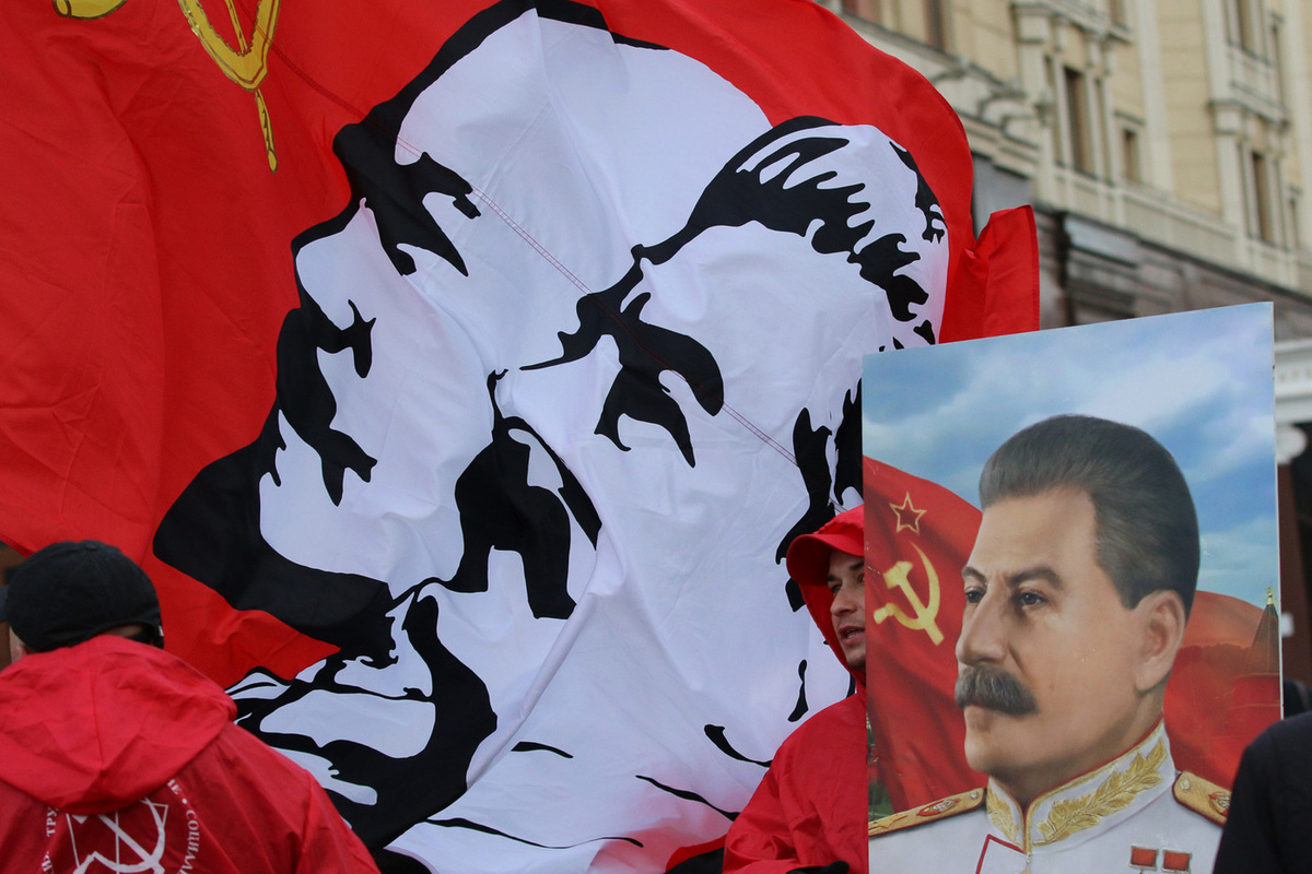 Феномен Сталина: почему коммунисты готовы простить Генералиссимусу миллионы безвинно загубленных жизней