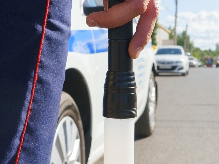 В Иванове автомобиль нарушителя ПДД на «Лексусе» забран на спецстоянку