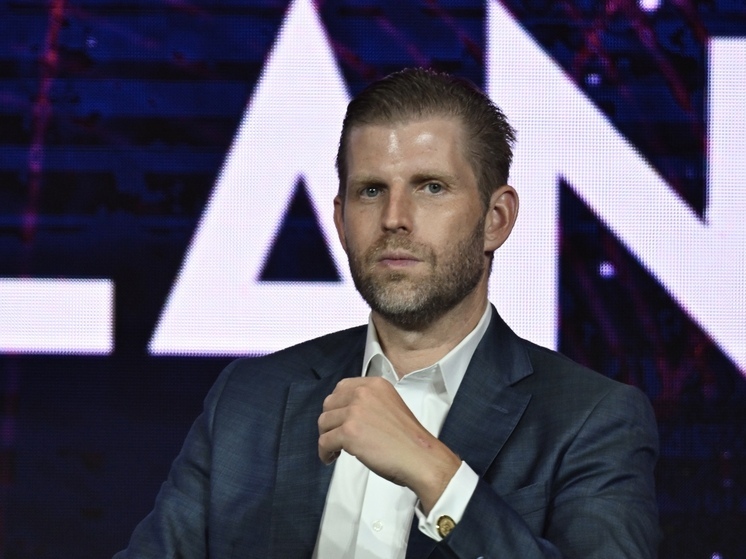 Forbes: рост акций компаний Эрика Трампа принес ему статус миллиардера