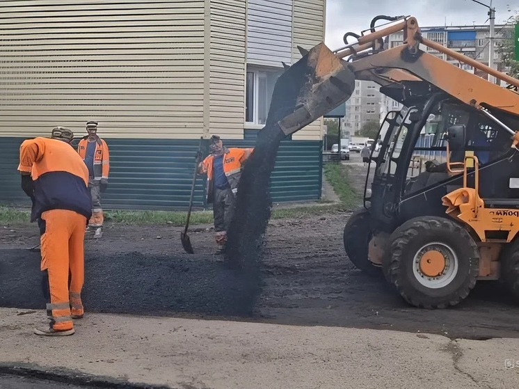 В Томске в микрорайоне Спичфабрика обновили асфальт