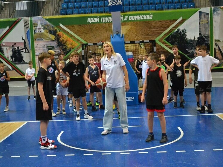 Двукратный призер Олимпийских игр Наталья Водопьянова посетила Брянск