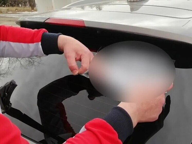 Моркинец заплатит штраф за символику «АУЕ»* на автомобиле