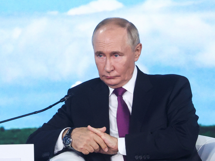 Президент поручил ускорить серийное производство самолетов «Байкал»