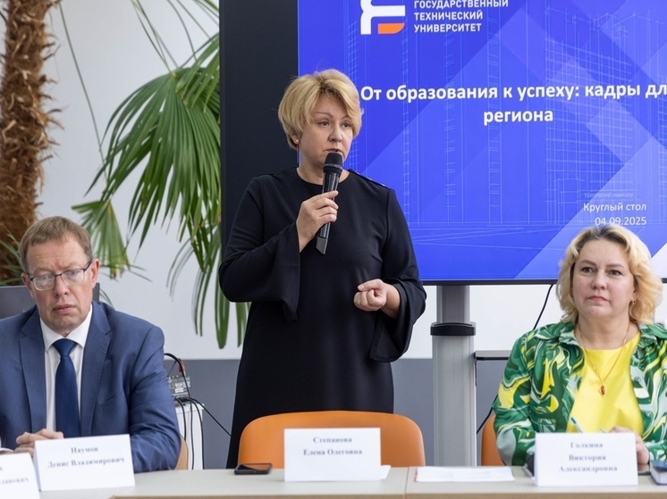 Первокурсникам ярославских вузов рассказали о перспективах трудоустройства