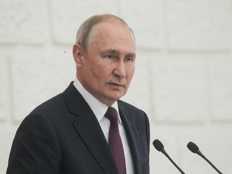 Владимир Путин на Восточном экономическом форуме