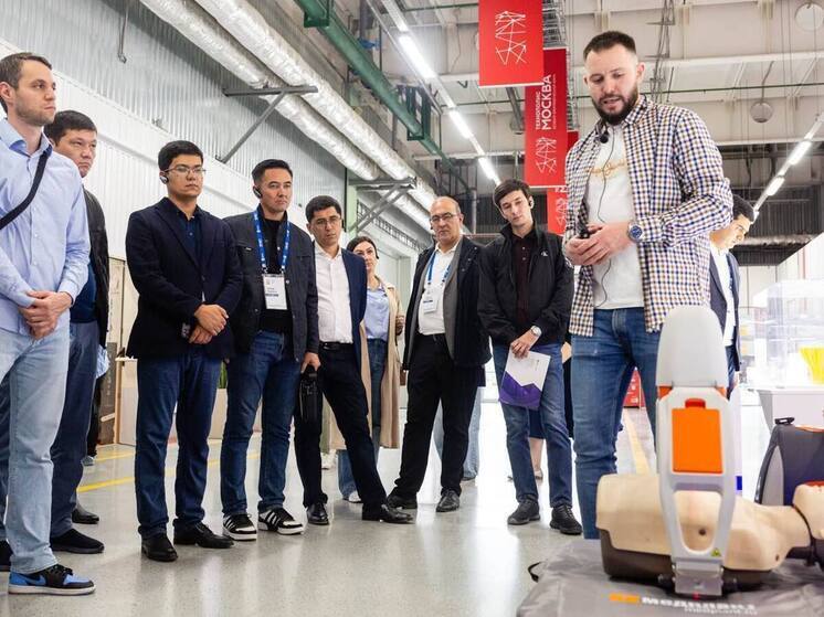 Ликсутов рассказал о визите узбекской делегации на предприятия ОЭЗ Москвы