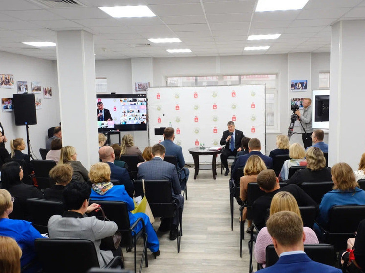Более 50 председателей ТОС и сельских старост Прикамья стали участниками встречи с губернатором Дмитрием Махониным