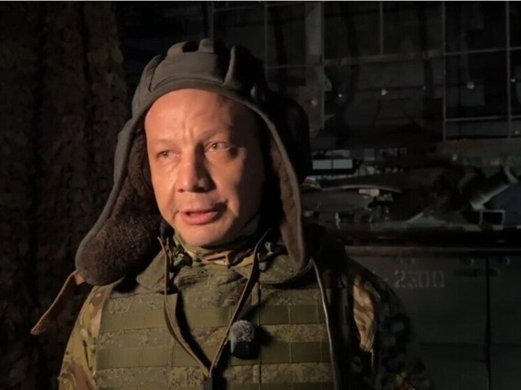 Огнеметчики группировки «Центр» помогают штурмовым подразделениям занимать позиции врага