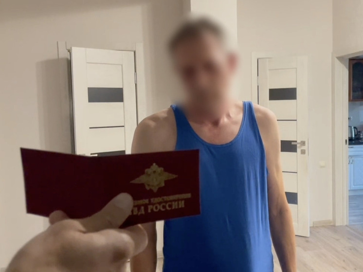 В Новосибирске арестовали чиновника за взятку в 1 млн рублей