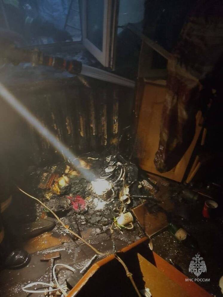 В пожаре на Короленко в Казани из-за горящей сигареты погиб мужчина