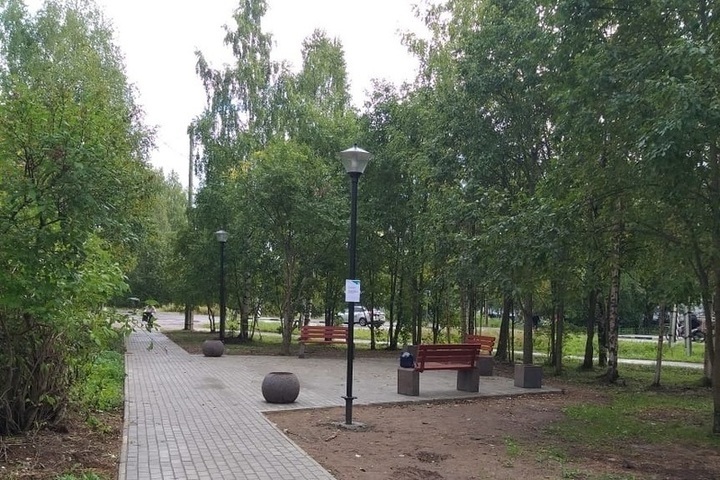 "Riqualificazione del Parco in via Sovietica a Loukhi: un nuovo spazio pubblico per la comunità locale"