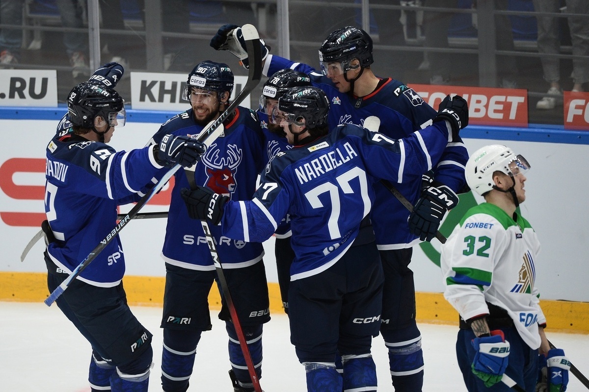 Первый матч нового главного тренера нижегородского «Торпедо» Алексея Исакова в КХЛ завершилось победой над «Салаватом Юлаевым»