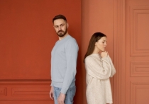  Сама тема измены, – считает смоленский психолог Екатерина Кочетова, – крайне важна и болезненна для большинства пар, поскольку воспринимается как большое предательство