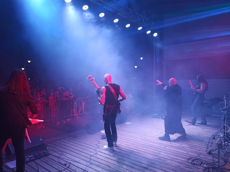 Эхо рока прозвучало в Смоленске