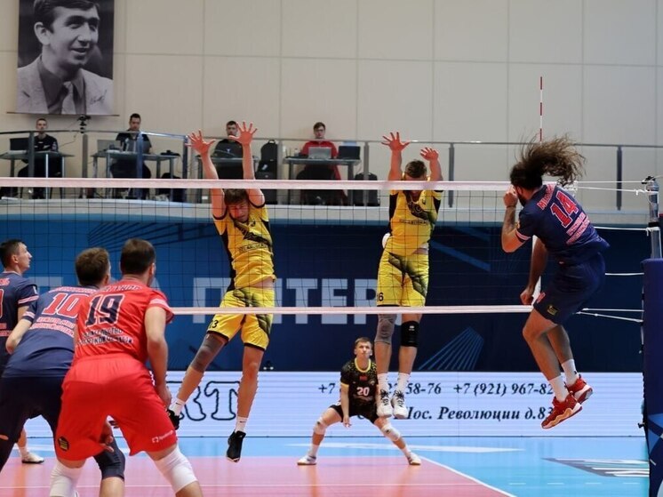 Clube de vôlei de Yaroslavl chega à final do torneio de pré-temporada em São Petersburgo