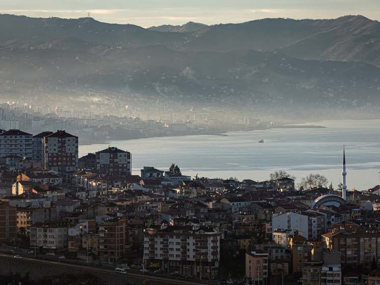 Американский Bombardier Challenger 650 Artemis патрулирует пространство над Черным морем, пишет ТАСС