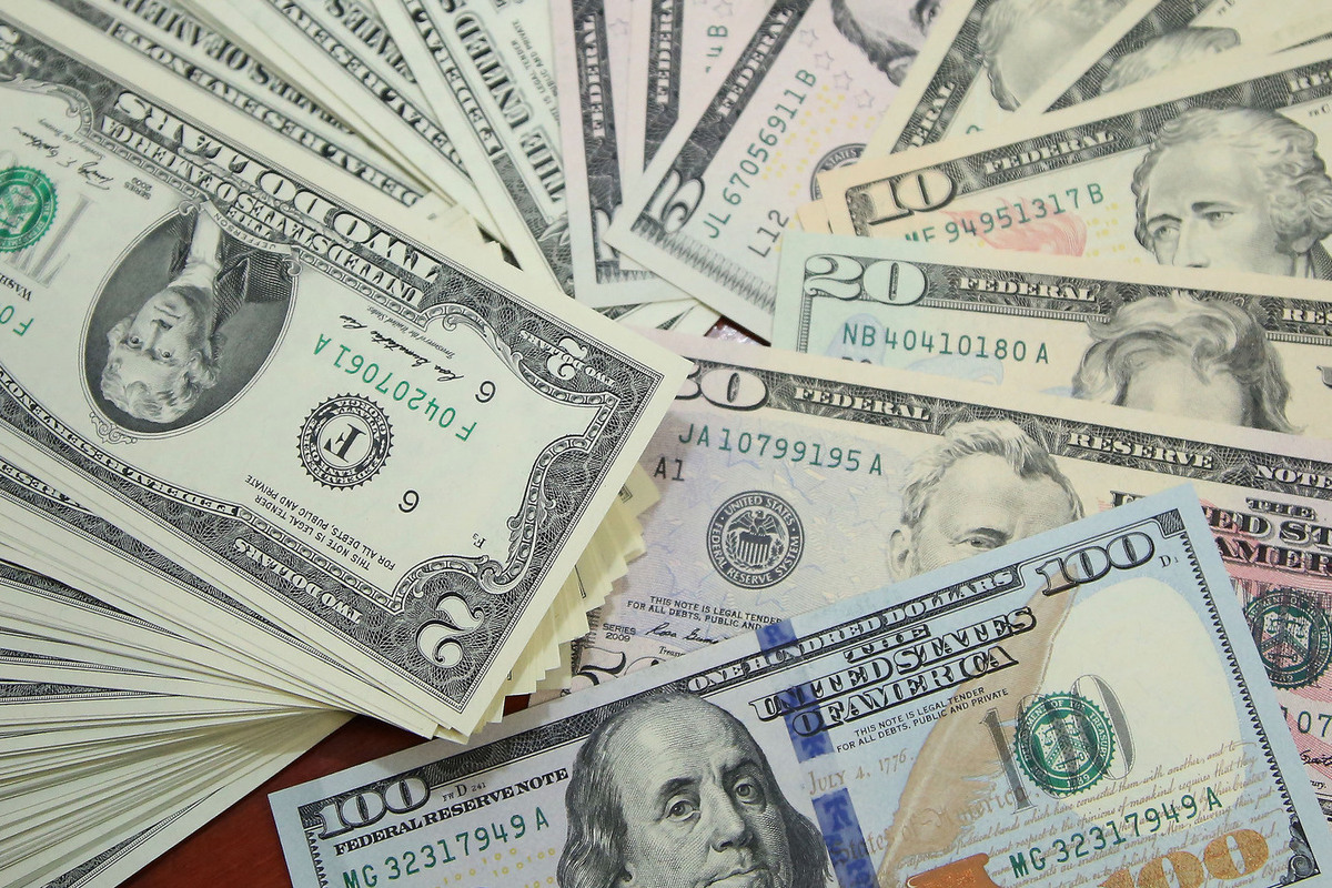 "Presunta tangente a Lindsey Graham: polemiche internazionali sul video di Yermak e Syrsky"