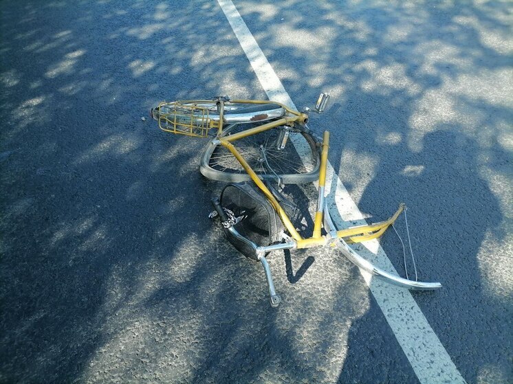 В Донецке в аварии погибла велосипедистка