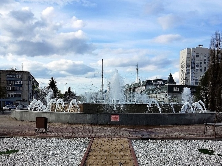 В Курске фонтан на Московской площади требует обновления