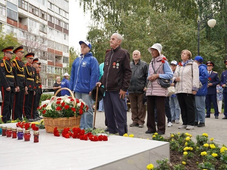В день начала блокады Ленинграда в Барнауле почтили память воинов и блокадников